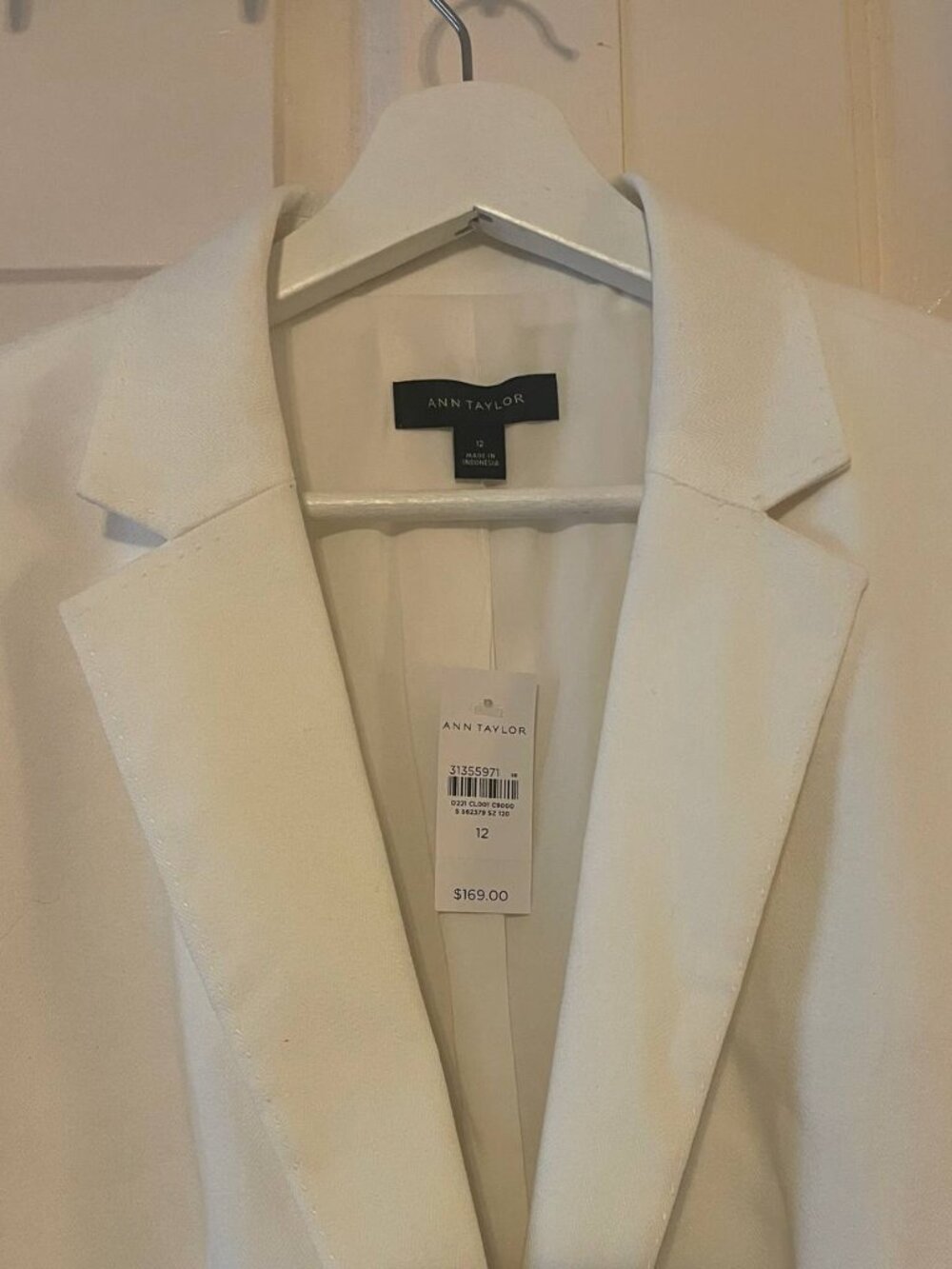 NWT Ann Taylor White Linen Blend Blazer | Quiet Luxury Classic Style - Picture 3 of 11
